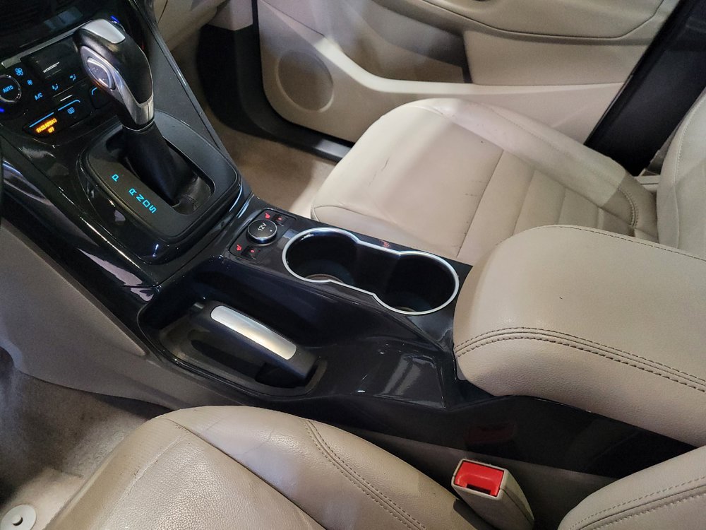 Used 2015 Ford Escape Titanium FWD image 26