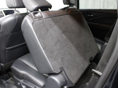 Used 2018 Honda Pilot Touring image 55