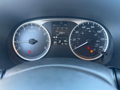 Certified 2025 Nissan Kicks Play S image 20