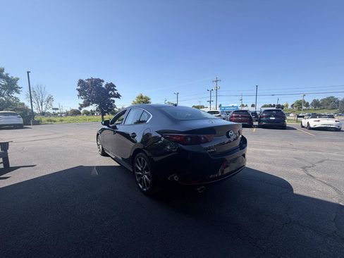 Used 2022 MAZDA MAZDA3 s FWD image 6