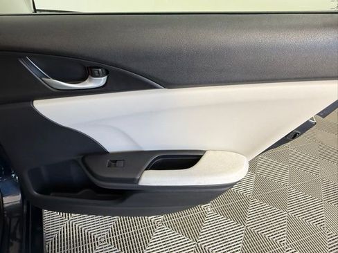 Used 2022 Honda Insight EX image 35