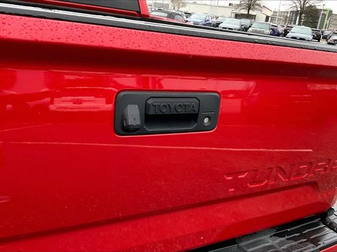 Used 2019 Toyota Tundra Limited w/ Limited Premium Package image 29