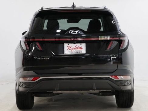Used 2023 Hyundai Tucson SEL w/ Convenience Package AWD/4WD image 7