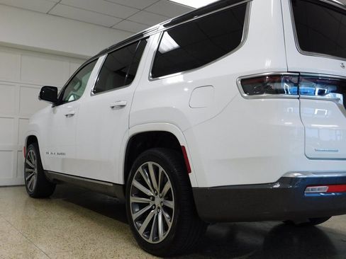 Used 2022 Jeep Grand Wagoneer Series II w/ Convenience Group III image 87