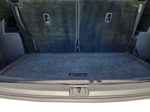 Used 2021 Volkswagen Atlas SE w/ Panoramic Sunroof Package AWD/4WD image 32