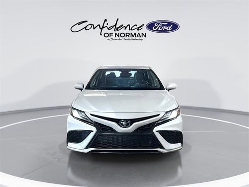 Used 2023 Toyota Camry XSE image 2