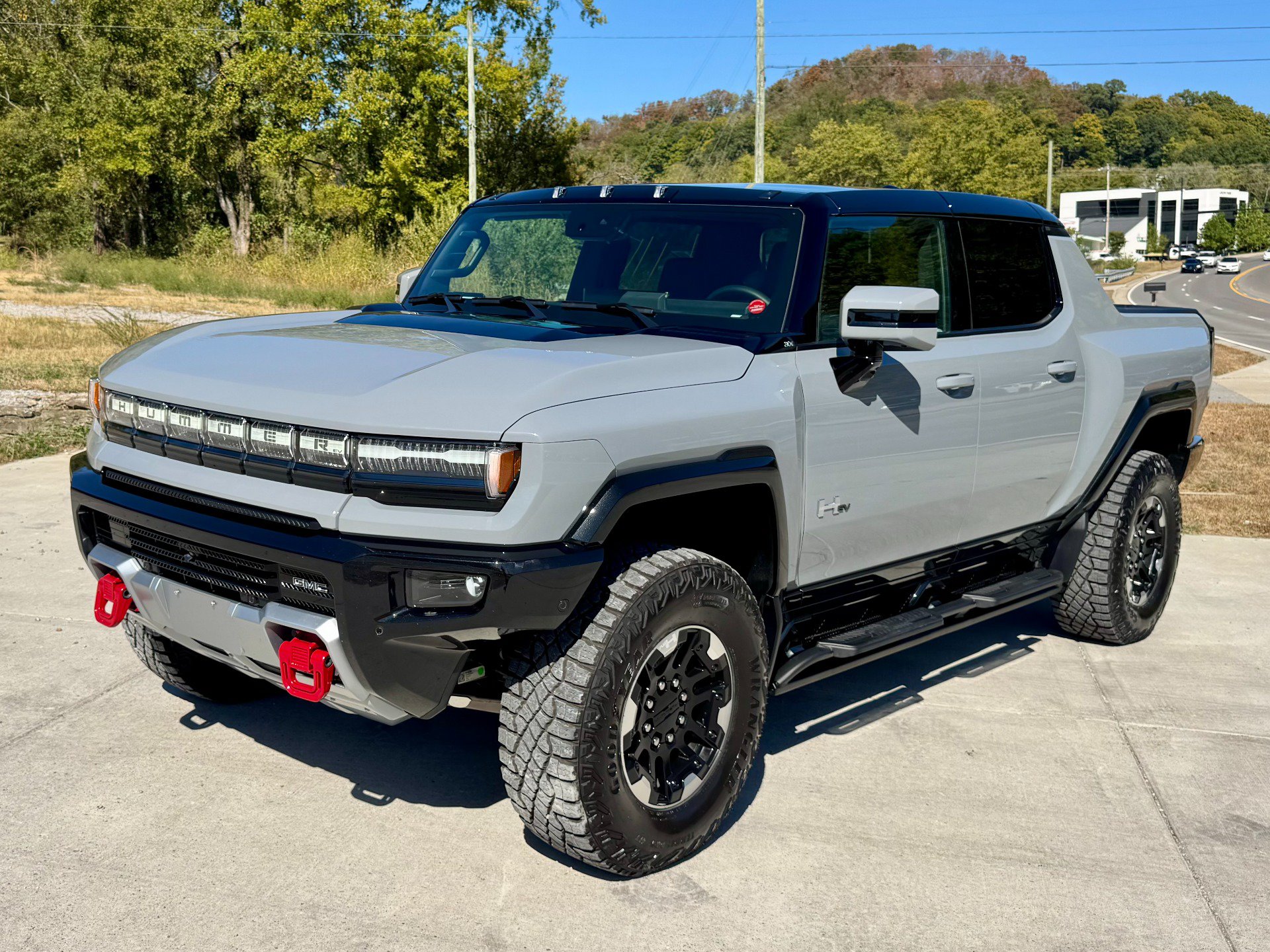 Used 2025 GMC Hummer EV 3X w/ Extreme Off-Road Package AWD/4WD image 2