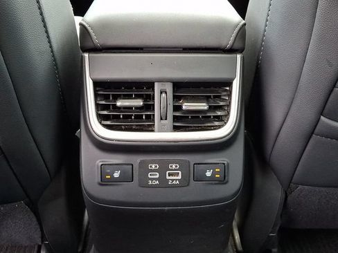 Used 2025 Subaru Legacy Limited w/ Popular Package #2 AWD/4WD image 11