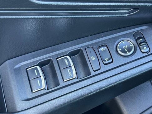 Used 2023 Honda Accord LX image 11