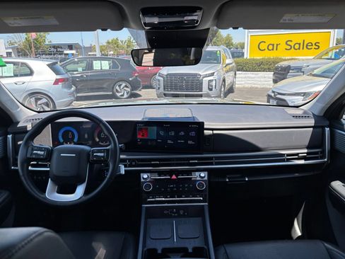 Used 2025 Hyundai Santa Fe SEL AWD/4WD image 37