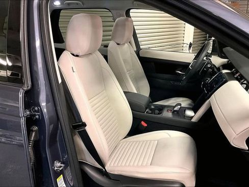 Certified 2025 Land Rover Discovery Sport S image 6