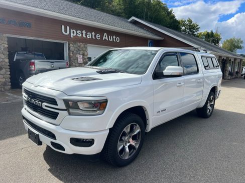Used 2022 RAM 1500 Laramie w/ Sport Appearance Package AWD/4WD image 1