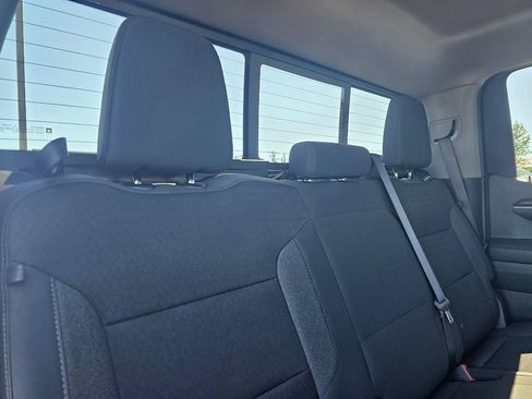 Used 2024 GMC Sierra 1500 SLE w/ Preferred Package AWD/4WD image 13