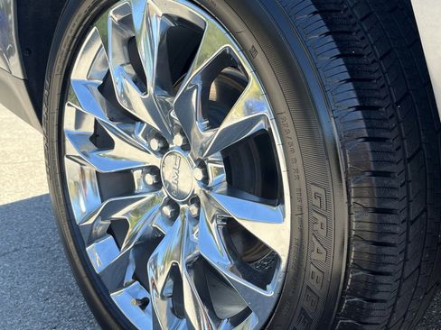 Used 2021 GMC Yukon Denali image 9