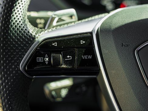 Certified 2023 Audi RS e-tron GT w/ Carbon Performance Package AWD/4WD image 18