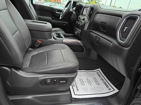 Used 2020 Chevrolet Silverado 1500 LTZ w/ LTZ Premium Package image 19
