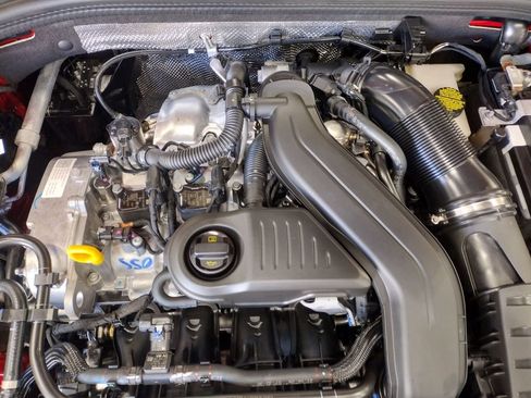 New 2025 Volkswagen Jetta SE image 6