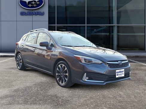 Certified 2023 Subaru Impreza 2.0i Limited image 3