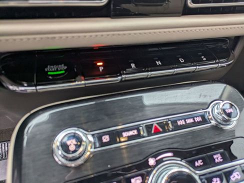 Used 2023 Lincoln Nautilus Reserve w/ Equipment Group 201A image 34