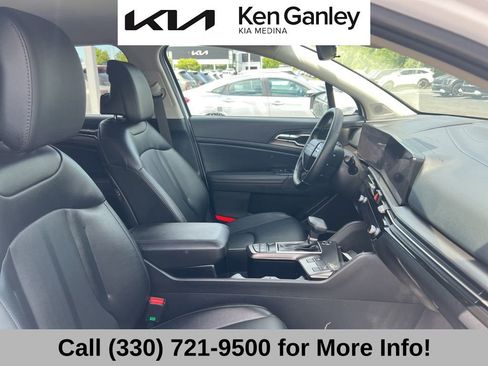 Certified 2026 Kia Sportage EX FWD image 60