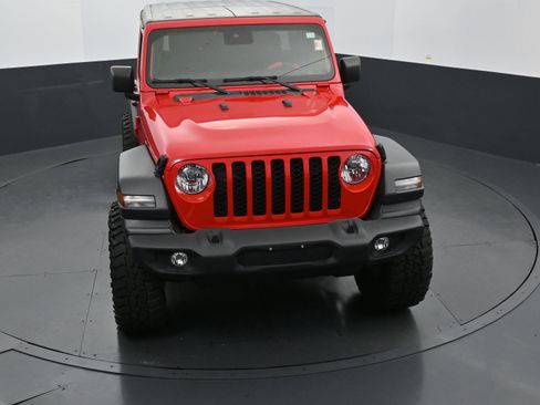 Used 2024 Jeep Wrangler Sport S image 35