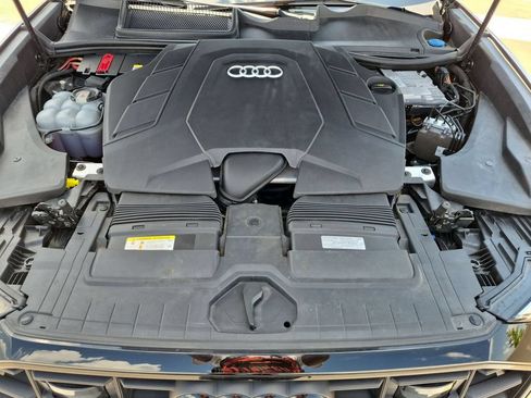 Used 2021 Audi Q8 Premium Plus w/ Premium Plus Package AWD/4WD image 24