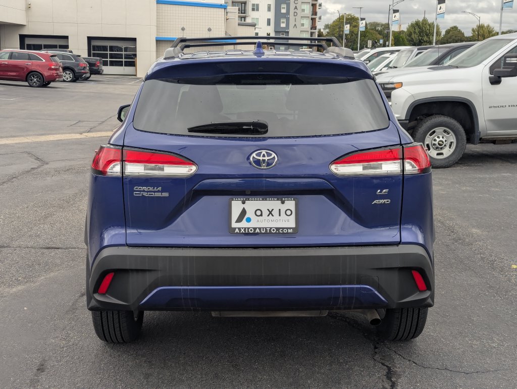 Used 2023 Toyota Corolla Cross LE AWD/4WD image 6