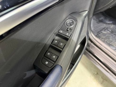 Used 2025 Kia Seltos S FWD image 11