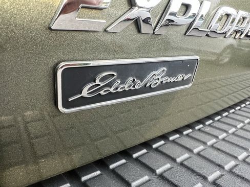 Used 2002 Ford Explorer Eddie Bauer AWD/4WD image 14