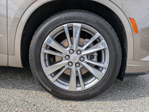 Used 2023 Cadillac XT6 Premium Luxury FWD image 12