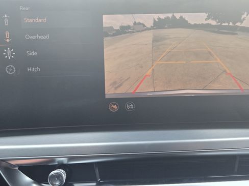 New 2025 Cadillac Lyriq Luxury image 13