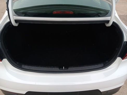 Used 2019 Kia Rio S image 27