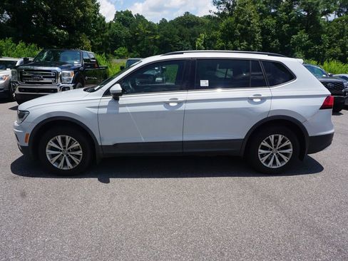 Used 2018 Volkswagen Tiguan S w/ Front Fog Lights Package FWD image 16