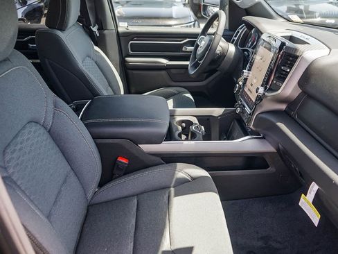 New 2026 RAM 1500 Big Horn AWD/4WD image 17