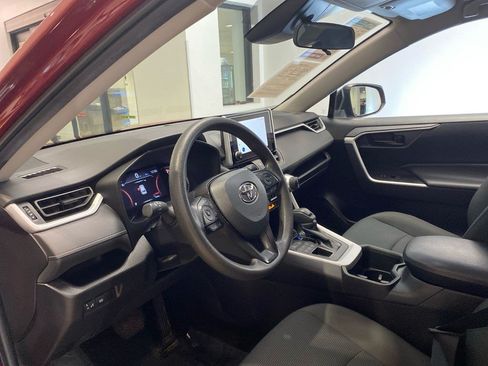 Used 2023 Toyota RAV4 LE AWD/4WD image 19
