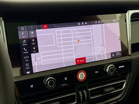 New 2026 Porsche Macan S image 21