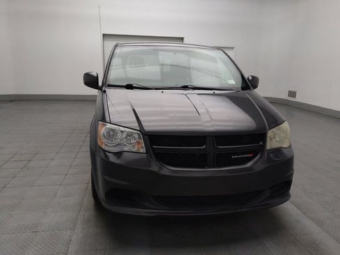 Used 2016 Dodge Grand Caravan SE image 14