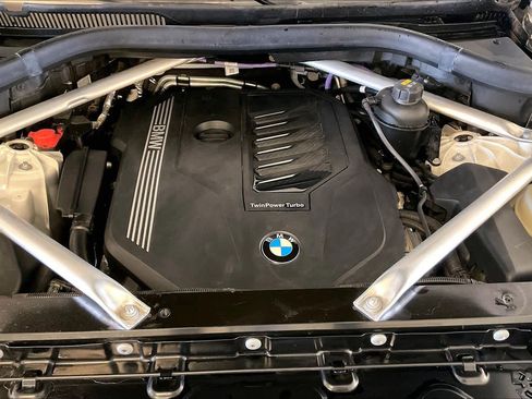 Used 2021 BMW X6 sDrive40i w/ Executive Package image 30