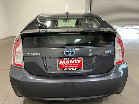 Used 2015 Toyota Prius Three FWD image 3