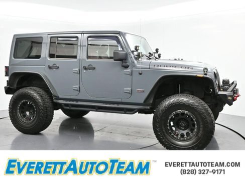 Used 2013 Jeep Wrangler Unlimited Rubicon AWD/4WD image 1