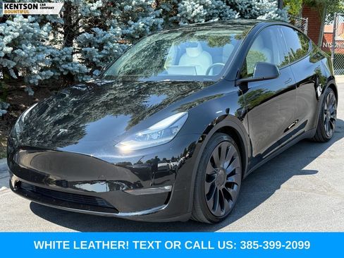 Used 2024 Tesla Model Y Performance AWD/4WD image 3