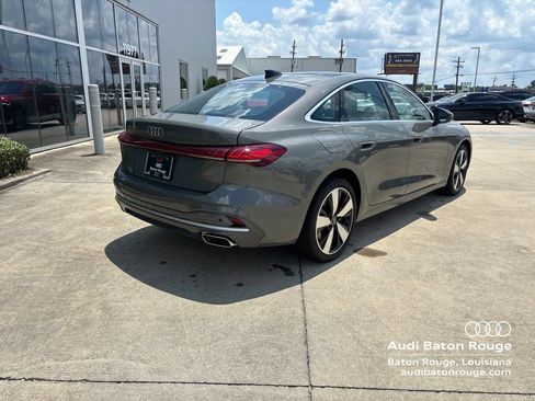 Used 2025 Audi A5 2.0T Premium w/ Convenience Package AWD/4WD image 4