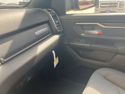 New 2026 RAM 1500 4x4 Crew Cab image 14