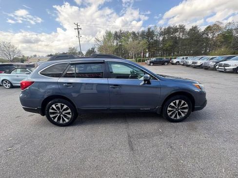Used 2017 Subaru Outback 2.5i Limited image 6