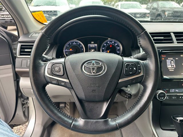 Used 2016 Toyota Camry XLE FWD image 19