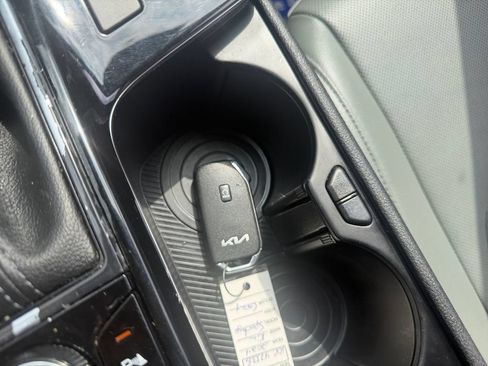 Used 2024 Kia Sportage X-Line w/ X-Line Premium Package AWD/4WD image 32