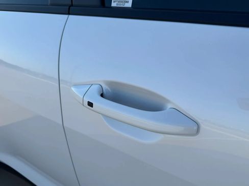 Used 2025 Kia K4 FWD image 12