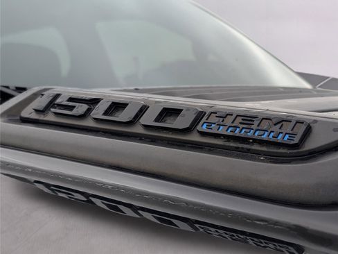 Used 2022 RAM 1500 Limited image 37