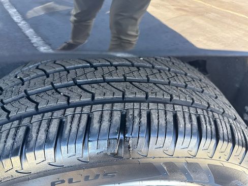 Used 2024 Jeep Wagoneer Series III image 30