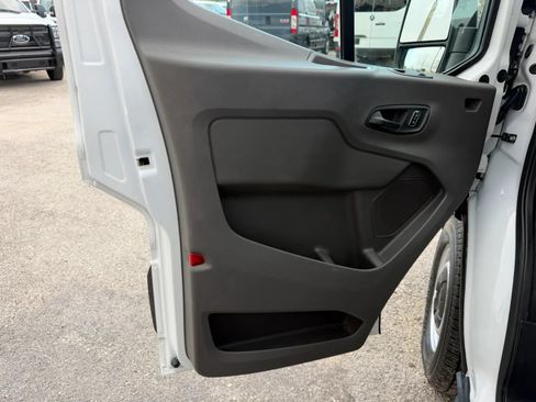 Used 2025 Ford Transit 250 148 High Roof Extended RWD image 11